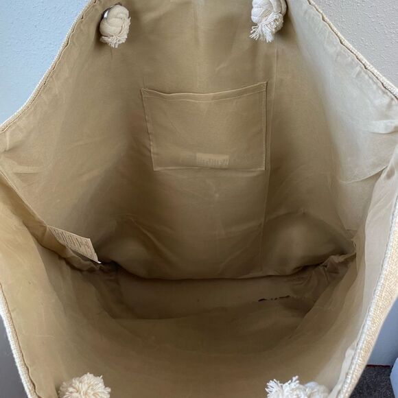 Extra Large Start Your Adventure Tote EUC - Picture 8 of 8